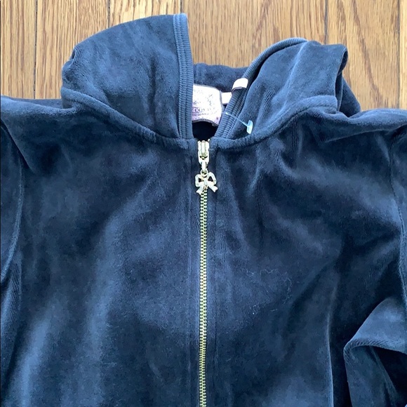 Juicy Couture Velour zip down hoodie - Picture 2 of 4